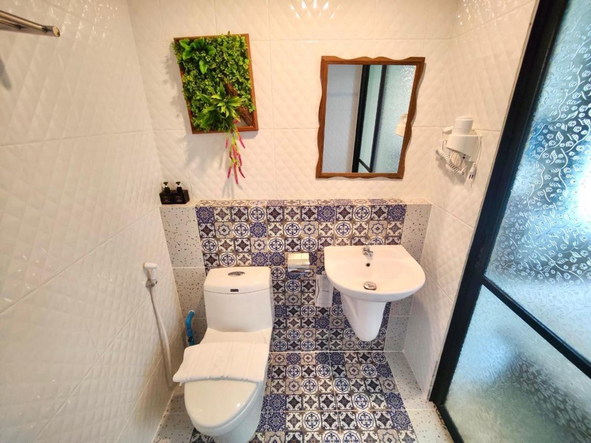 Baan Chao Khun Hotel Ban Khlong Lat Bua Khao Dış mekan fotoğraf